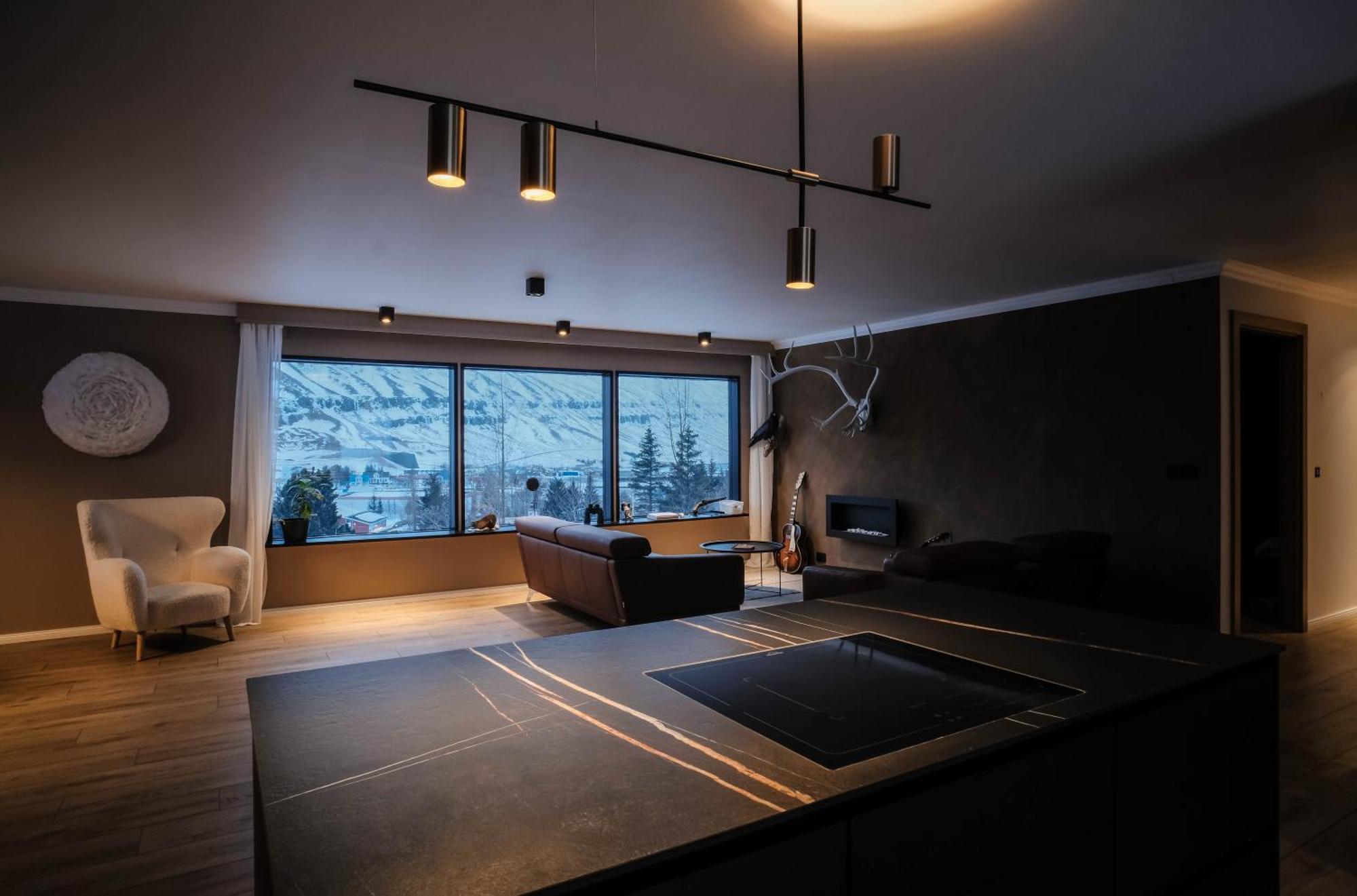 Botnahlid Villa, Mountain And Town Views And Outdoor Sauna Seyðisfjörður Dış mekan fotoğraf