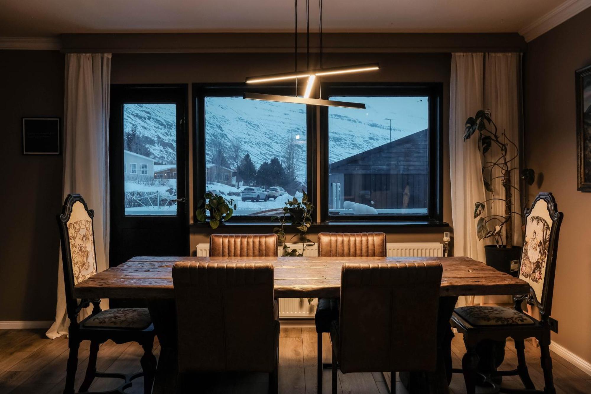 Botnahlid Villa, Mountain And Town Views And Outdoor Sauna Seyðisfjörður Dış mekan fotoğraf